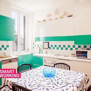 green-apartment-in-the-center-by-wonderful-italy.hotelitalianriviera.com/